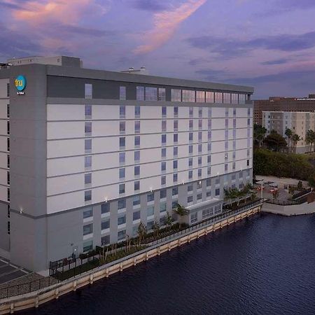 Tru By Hilton Miami Airport South Blue Lagoon Exterior photo