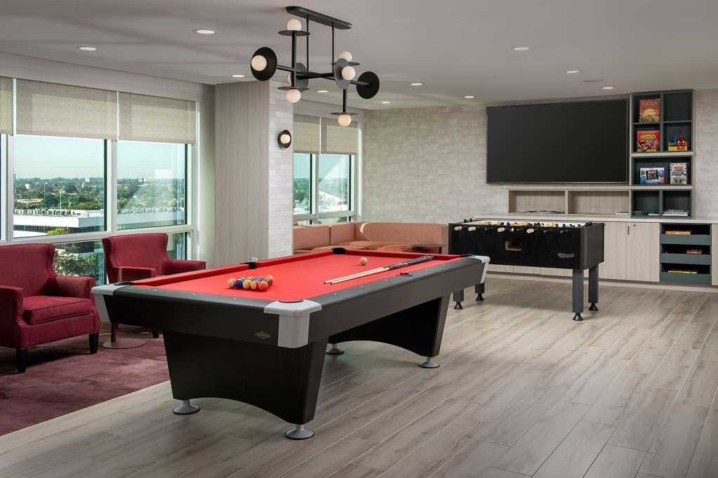 Tru By Hilton Miami Airport South Blue Lagoon Interior photo