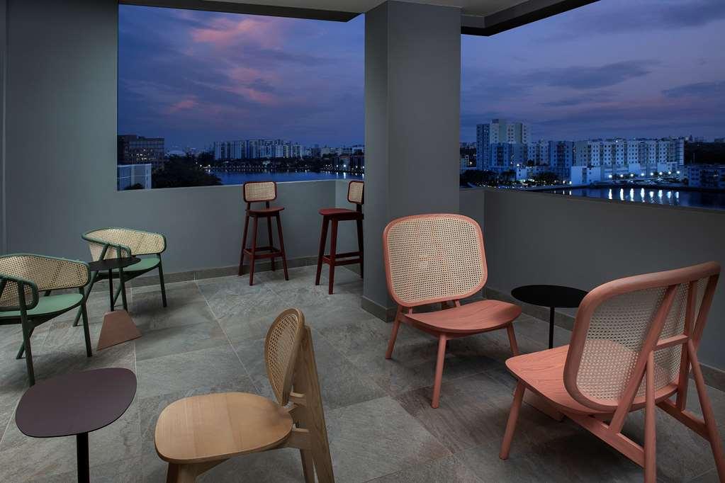 Tru By Hilton Miami Airport South Blue Lagoon Exterior photo
